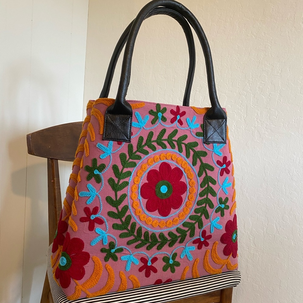 Embroidered Shoulder Bag New